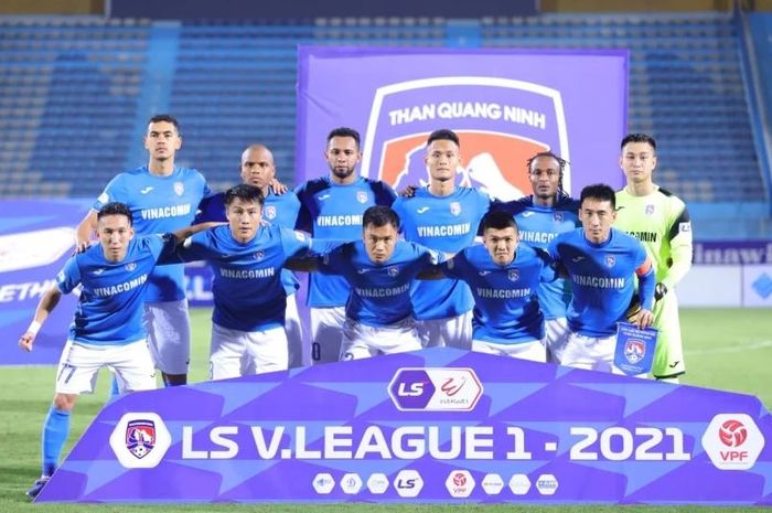 Skuad Than Quang Ninh di Liga Vietnam 2021.