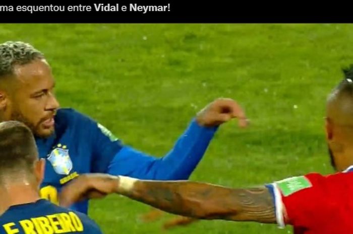 Dua mantan pemain Barcelona, Neymar Junior dan Arturo Vidal, terlibat adu mulut