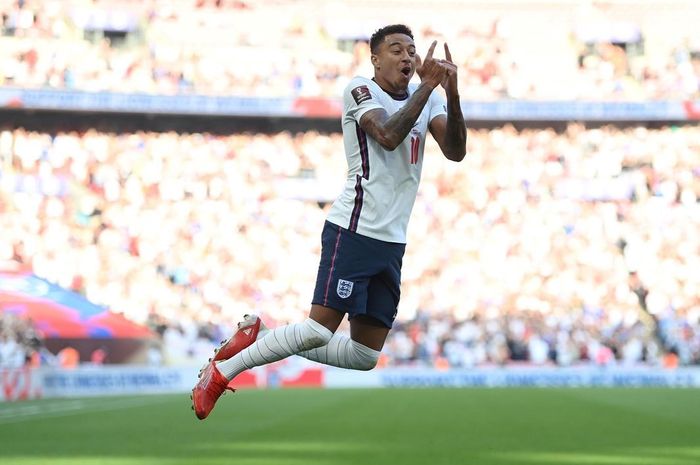 Jesse Lingard selebrasi gol ala Cristiano Ronaldo.