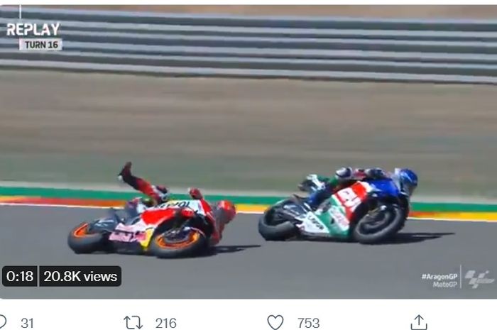 Marc Marquez terjatuh di FP2 MotoGP Aragon 2021, Jumat (10/9/2021).
