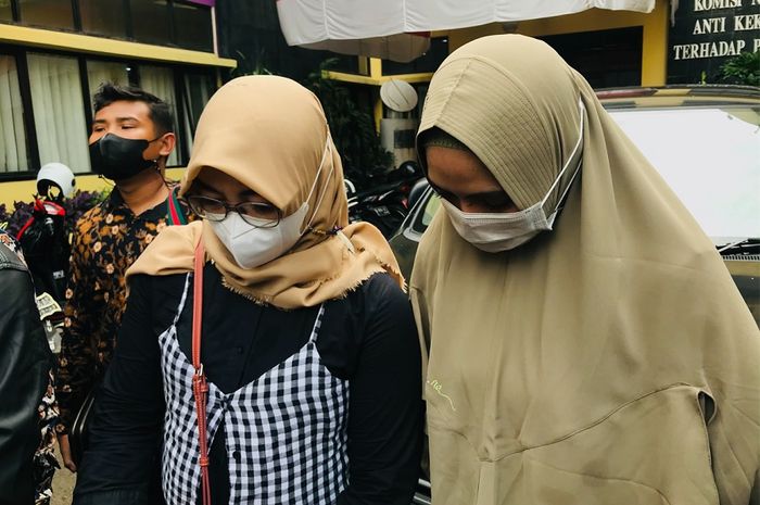Wanita berinisial S mengaku jadi korban pelecehan seksual <a href='https://medan.tribunnews.com/tag/mansyardin-malik' title='Mansyardin Malik'>Mansyardin Malik</a> dan mengadu ke <a href='https://medan.tribunnews.com/tag/komnas-perempuan' title='Komnas Perempuan'>Komnas Perempuan</a>, Selasa (21/9/2021).