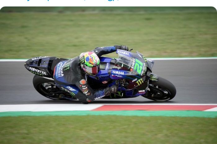 Pembalap MotoGP dari tim Monster Energy Yamaha, Franco Morbidelli kala beraksi di trek.