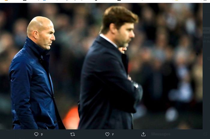 Zinedine Zidane saat menghadapi tim asuhan Mauricio Pochettino (kanan).