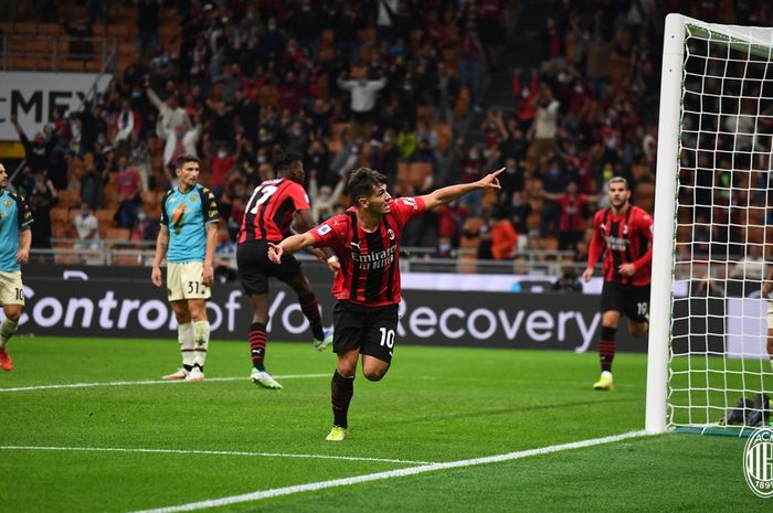 Brahim Diaz sumbang satu gol dalam kemenangan 2-0 AC Milan atas Venezia.