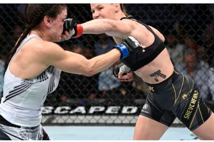 Valentina Shevchenko mengalahkan Lauren Murphy di UFC 266, Minggu (26/9/2021) WIB di Las Vegas.