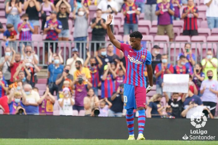 Ansu Fati comeback dan mencetak gol, Barcelona meraih kemenangan dalam pekan ketujuh Liga Spanyol musim 2021-2022.