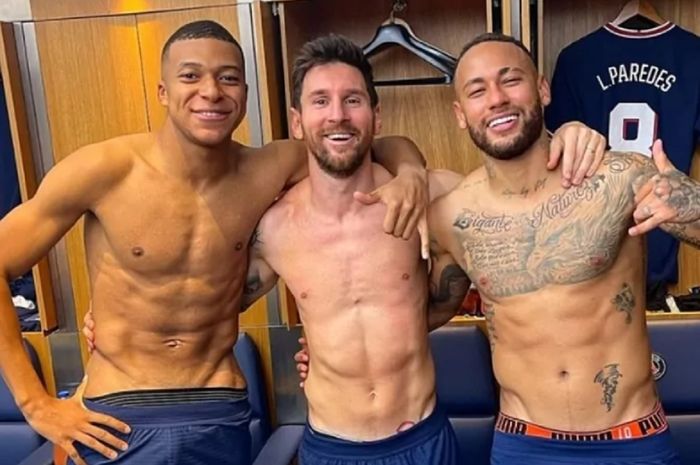 Neymar memposting foto bersama Kylian Mbappe dan Lionel Messi seusai PSG menekuk Manchester City 2-0 dalam Liga Champions.