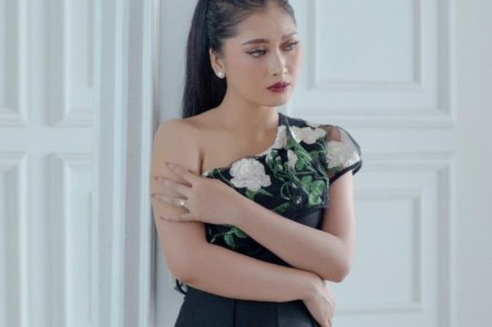 anisa fahira