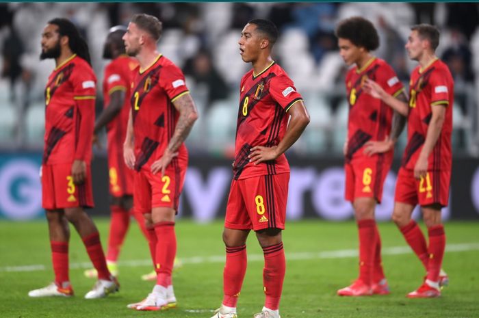 Para pemain Belgia hanya bisa meratapi kekalahan tim usai takluk 2-3 dari Prancis di semifinal UEFA Nations League.