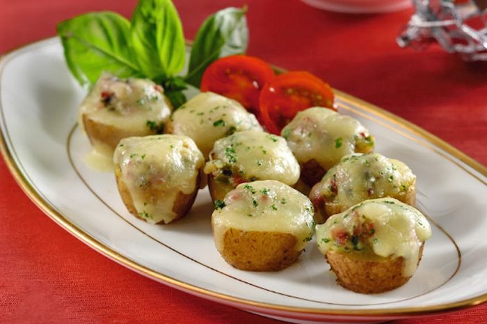 Resep Cheesy Mini Stuffed Potato, Camilan Imut Dengan Rasa yang Tak ...
