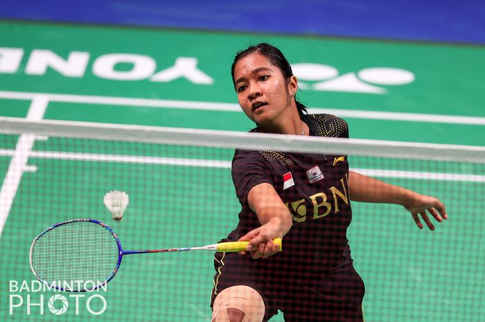 Pemain tunggal putri Indonesia, Ester Nurumi Tri Wardoyo, saat tampil membela Indonesia menghadapi Thailand pada perempat final Uber Cup 2020 di Ceres Arena, Aarhus, Denmark, Kamis (14/10/2021) waktu setempat.