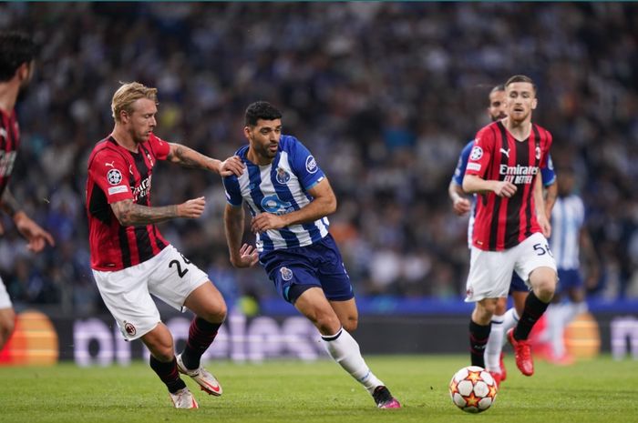 AC Milan takluk 0-1 dari FC Porto lewat gol tunggal Luis Diaz pada menit ke-65 pada matchday ketiga Liga Champions 2021-2022.