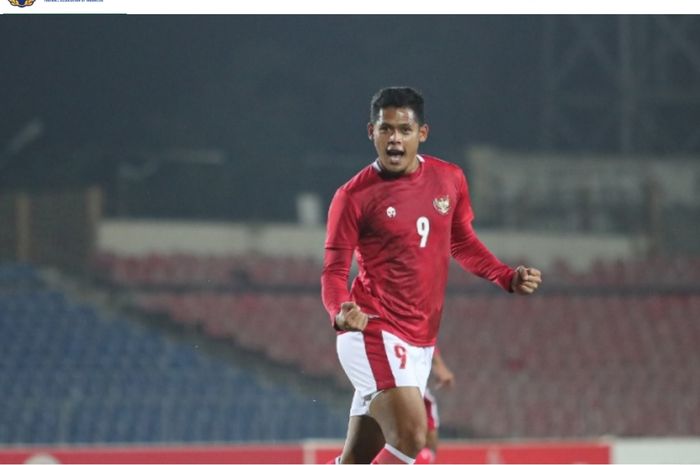 Penyerang Timnas U-23 Indonesia, Taufik Hidayat, kala merayakan golnya ke gawang Timnas U-23 Australia, Selasa (26/10/2021) malam WIB.