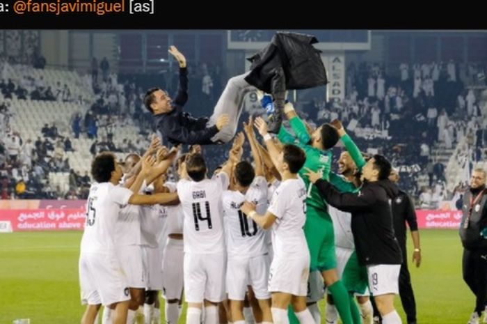 Xavi Hernandez berhasil meraih trofi ketujuhnya bersama Al Sadd setelah sukses menjuarai Emir Cup.