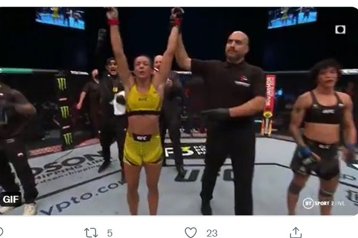 Amanda Ribas mengalahkan Virna Jandiroba di UFC 267, Sabtu (30/10/2021) di Abu Dhabi.
