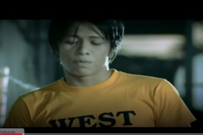 Chord Kunci Gitar dan Lirik Lagu Peterpan Aku dan