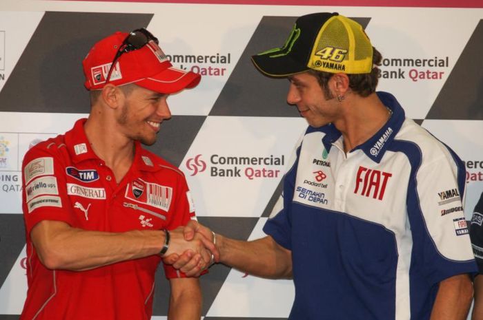 Casey Stoner puji Valentino Rossi