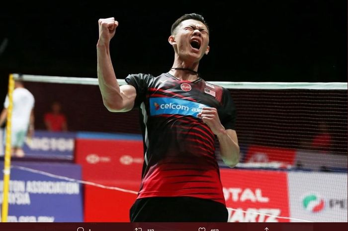 Tunggal putra Malaysia, Lee Zii Jia memegang kuncian juara Denmark Open 2022 usai mengalahkan Jonatan Christie di perempat final.