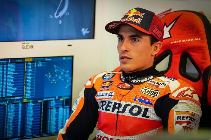 Fakta nih, pengobatan mata pembalap Repsol Honda Marc Marquez bisa menghabiskan waktu 4 bulan lebih.