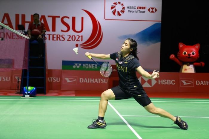 Pebulu tangkis tunggal putri Indonesia, Gregoria Mariska Tunjung, saat tampil pada Indonesia Masters 2021 di The Westin Resort, Nusa Dua, Bali, Rabu (17/11/2021).