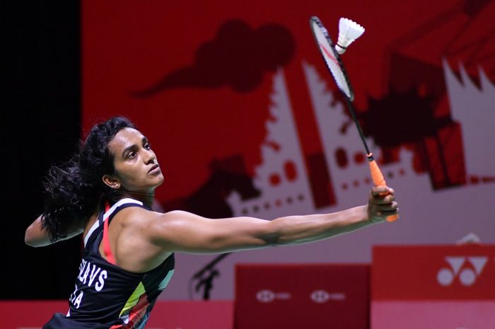 Pebulu tangkis tunggal putri India, Pusarla Venkata Sindhu, pada laga pertama BWF World Tour Finals 2021 di Bali International Convention Centre, Nusa Dua, Rabu (1/12/2021).