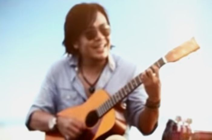 Chord Gitar Rindu Terpendam