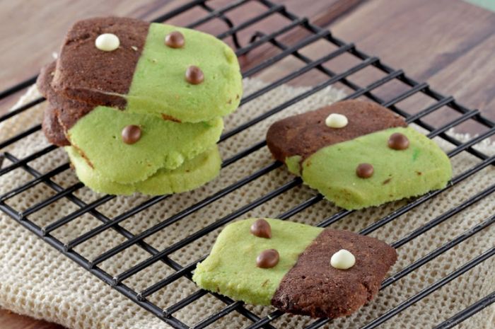Kue Kering Pandan Cokelat