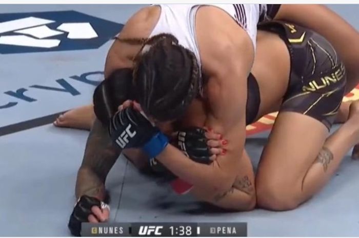 Julianna Pena mengalahkan Amanda Nunes di UFC 269, Minggu (12/12/2021) WIB di Las Vegas.