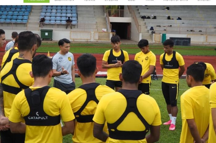 Para pemain Malaysia dalam mempersiapkan diri jelang laga kontra Timnas Indonesia.