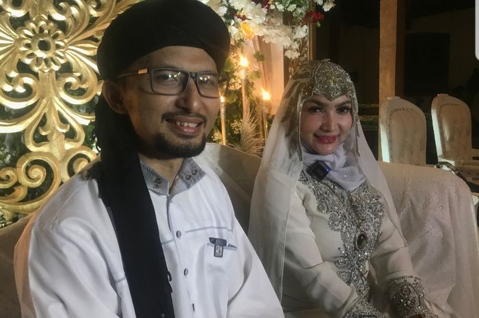Roro Fitria di acara pengajian yang digelar di kawasan Jagakarksa, Jakarta Selatan, Jum'at (24/12/2021).
