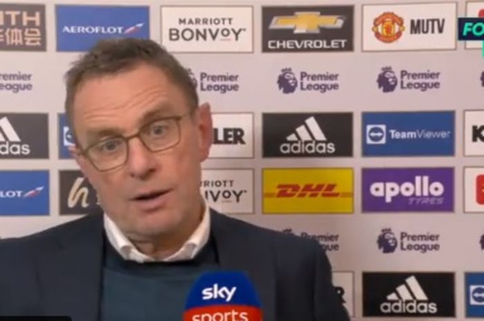 Ralf Rangnick terkejut dengan ruang ganti Manchester United yang tak memiliki persatuan dan ada ego di mana-mana.