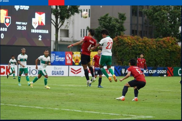 Laos menghadapi Timnas Indonesia dalam penyisihan Grup B Piala AFF 2020 di Singapura dan kalah telak 1-5.