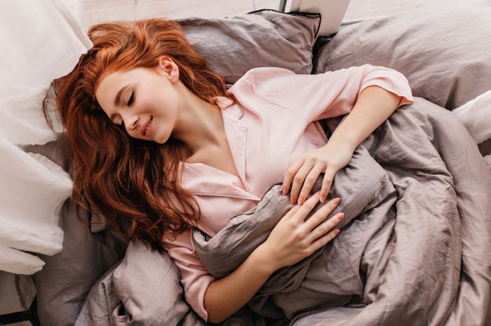 Lebih Baik Tidur Menggunakan Bra atau Tidak di Masa Menyusui