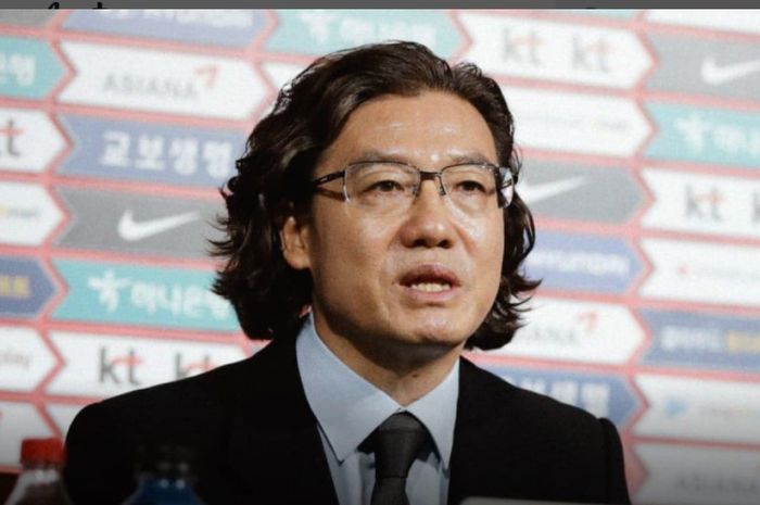 Kim Pan-gon resmi ditunjuk sebagai Pelatih Baru Tim Nasional Malaysia Menggantikan Tan-Cheng Hoe.