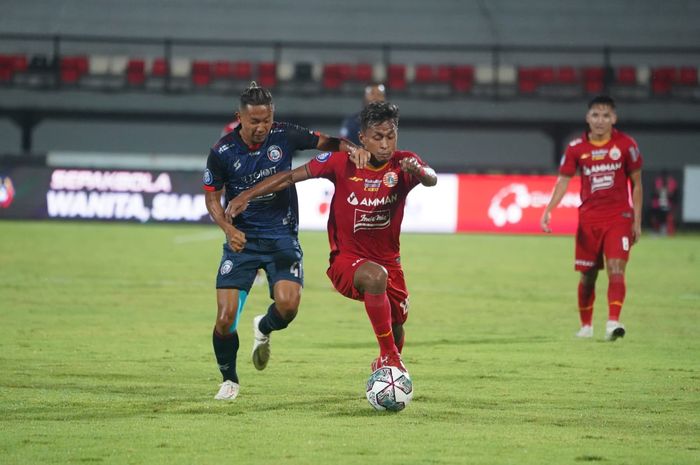 Osvaldo Haay pada pertandingan Arema FC vs Persija