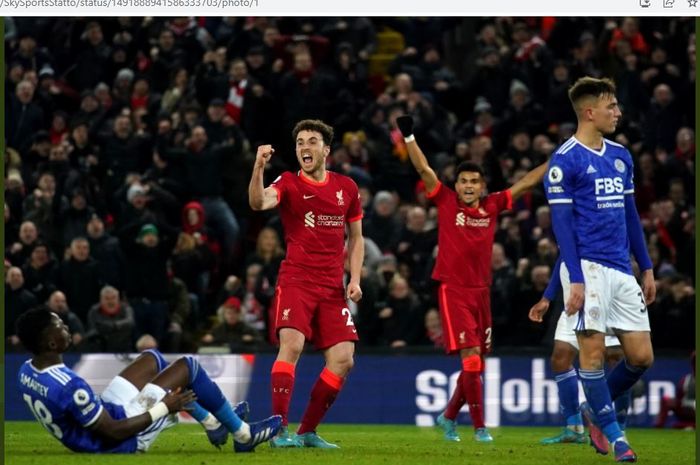 Liverpool membuat Anfield semakin angker setelah sukses menggilas Leicester City pada pekan ke-24 Liga Inggris 2021-2022.