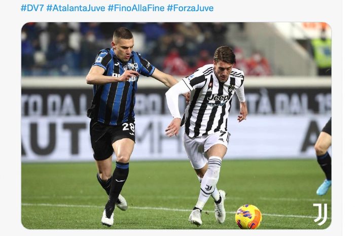 Penyerang Juventus, Dusan Vlahovic, turun pada pertandingan melawan Atalanta pada pekan ke-25 Liga Italia musim 2021-2022 di Stadion Atleti Azzurri d&rsquo;Italia, Minggu (13/2/2022) waktu setempat atau Senin pukul 02.45 dini hari WIB.  