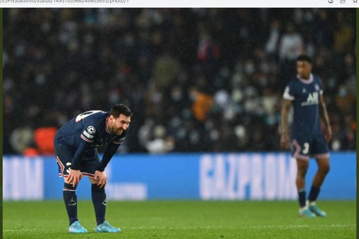 Pelatih Barcelona, Xavi Hernandez, mengirimkan pesan dukungan kepada Lionel Messi yang gagal di Liga Champions.