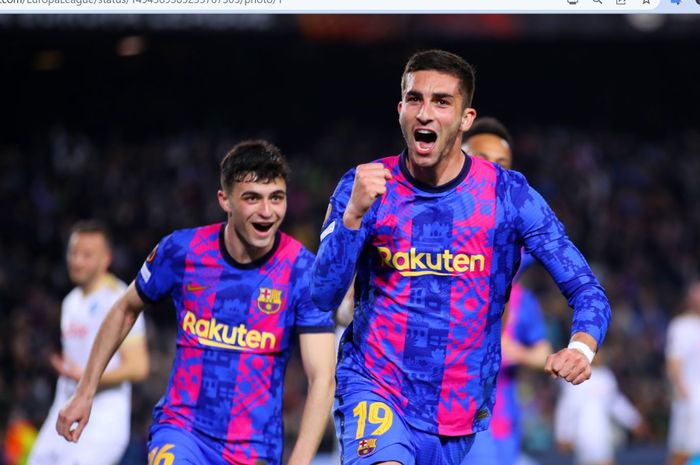 Barcelona batal hancur di Camp Nou dari Napoli setelah ditolong oleh gol penalti ala Bruno Fernandes pada ajang Liga Europa 2021-2022.