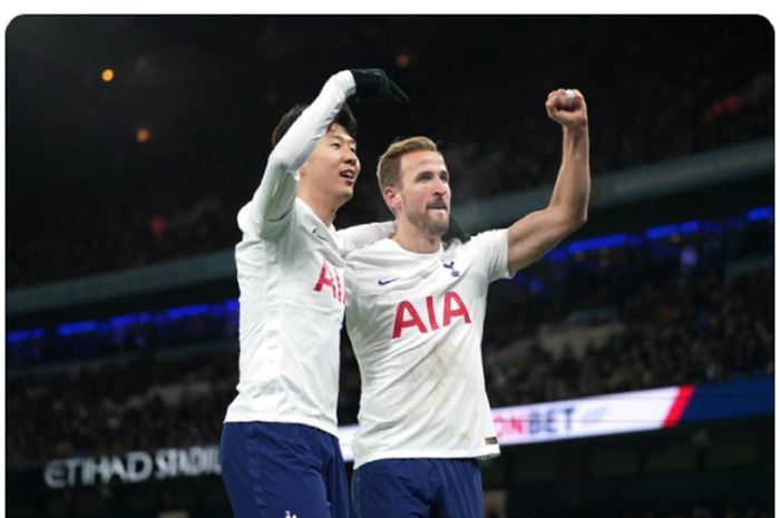 Selebrasi kemenangan Son Heung-min dan Harry Kane pada laga Manchester City melawan  Tottenham Hotspur di Liga Inggris, Sabtu (19/2/2022) atau Minggu dini hari WIB