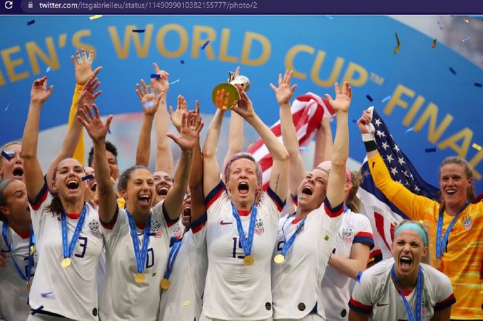 Timnas putri Amerika Serikat akhirnya berhasil memenangi tuntutan akan kesetaraan gaji setelah memperjuangkannya selama 6 tahun. 