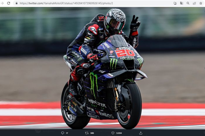 Pembalap Monster Energy Yamaha, Fabio Quartararo, ketika mengaspal pada sesi tes pramusim di Sirkuit Mandalika, Indonesia, pada 11-13 Februari 2022.