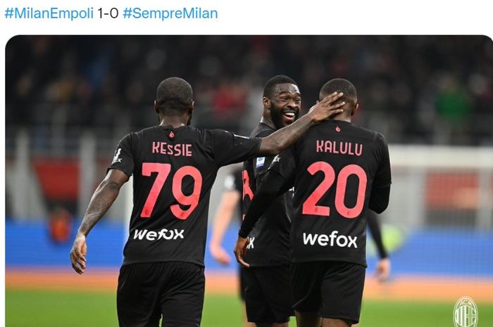 Pierre Kalulu mencetak gol AC Milan ke gawang Empoli di San Siro (12/3/2022).