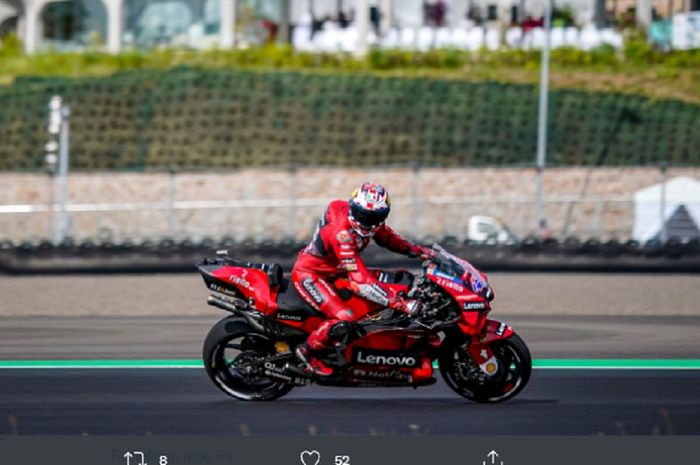 Pembalap Ducati Lenovo, Jack Miller saat sesi latihan bebas di Sirkuit Mandalika, Jumat (18/3/2022)