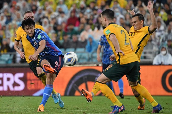 Jepang lolos ke Piala Dunia 2022 di Qatar menyusul kemenangan 2-0 atas Australia pada matchday ke-9 Kualifikasi Piala Dunia 2022 zona Asia.