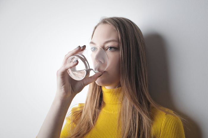 Manfaat minum air putih di pagi hari