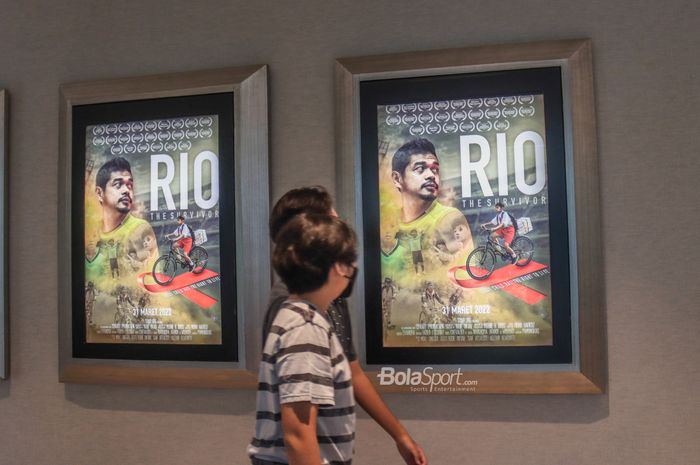 Foto ilustrasi pengunjung saat akan menyaksikan film Rio The Survivor di Bioskop XXI, Kuningan, Jakarta, 26 Maret 2022.