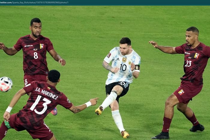 Argentina sukses menghajar Venezuela 3-0 dalam lanjutan laga Kualifikasi Piala Dunia 2022 zona CONMEBOL.