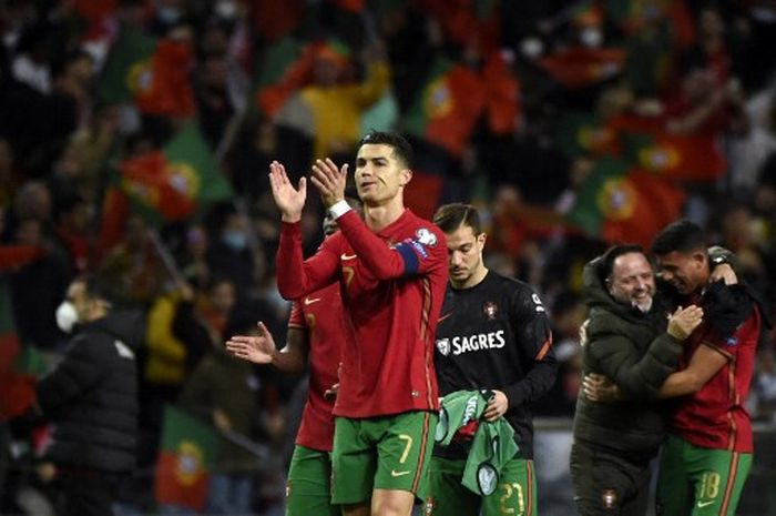 Megabintang Manchester United, Cristiano Ronaldo, sukses mencapai misinya membawa timnas Portugal lolos ke Piala Dunia 2022 di Qatar.