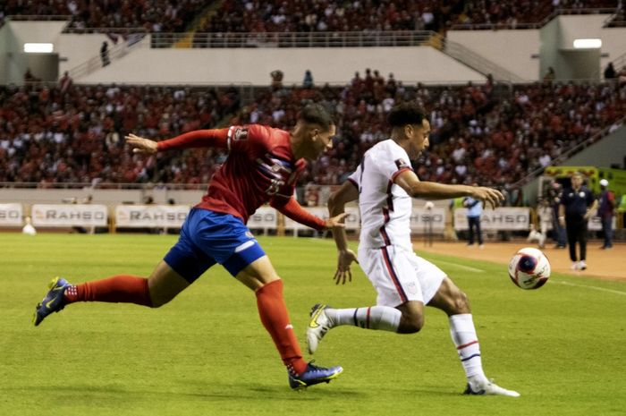 Amerika Serikat memastikan diri lolos ke Piala Dunia 2022 di Qatar meski kalah 0-2 dari Kosta Rika pada matchday terakhir Kualifikasi Piala Dunia 2022 zona CONCACAF.